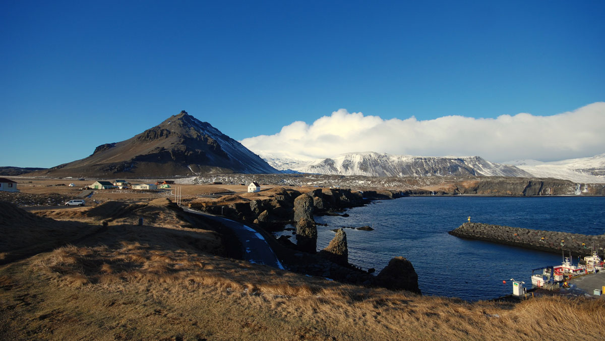 Arnarstapi, Photo by Sigurður-Jóhannesson