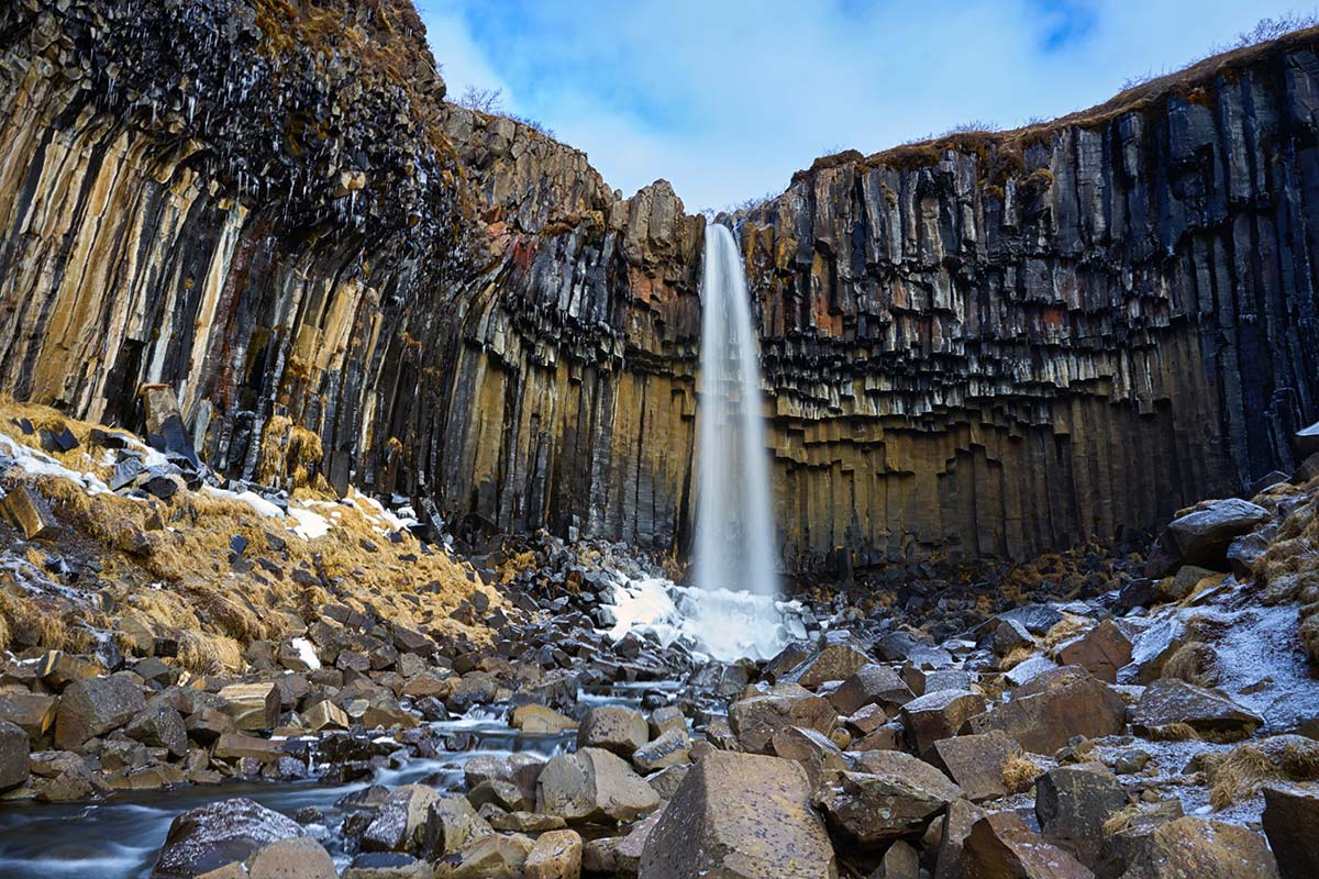 cascata svartifoss islanda meridionale