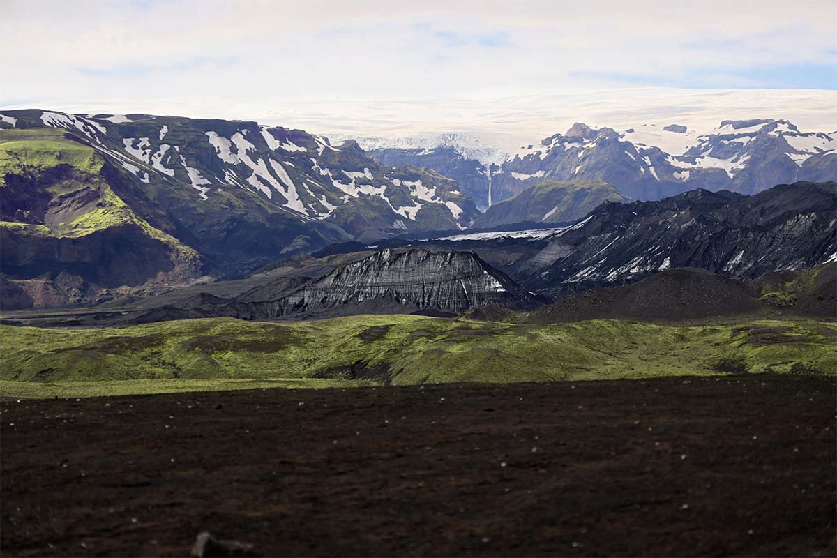 Vista del ghiacciaio Mýrdalsjökull e del vulcano Katla, Islanda.